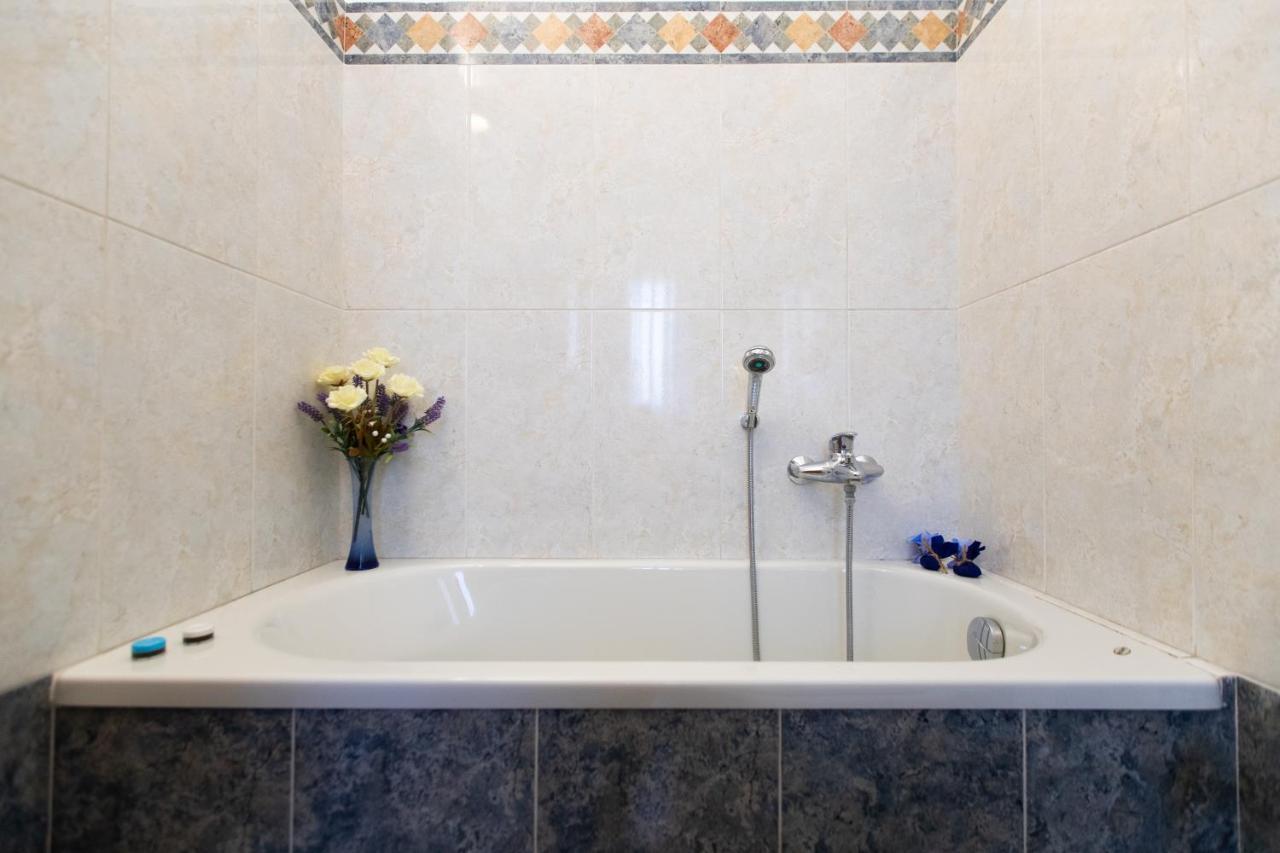 Anfol Hotel Bari Ngoại thất bức ảnh